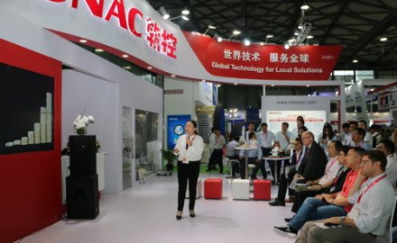 科技與藝術(shù)的完美結(jié)合 軟控PS2A成型機(jī)隆重發(fā)布